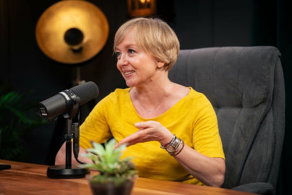 Emilia Șercan câștigă pe fond procesul cu Adrian Cioroianu. Decizia Tribunalului București
