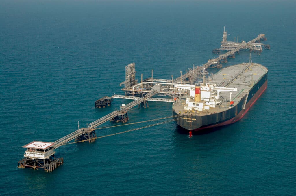 Prețul petrolului scade după acordul dintre SUA și Iran privind Strâmtoarea Ormuz
