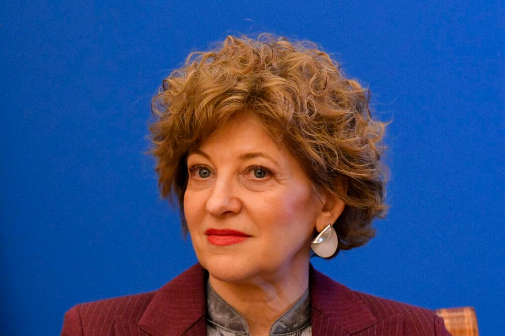 Portofelul digital al românilor, în centrul unui val de „dezinformări”. Explicațiile vicepremierului Oana Gheorghiu