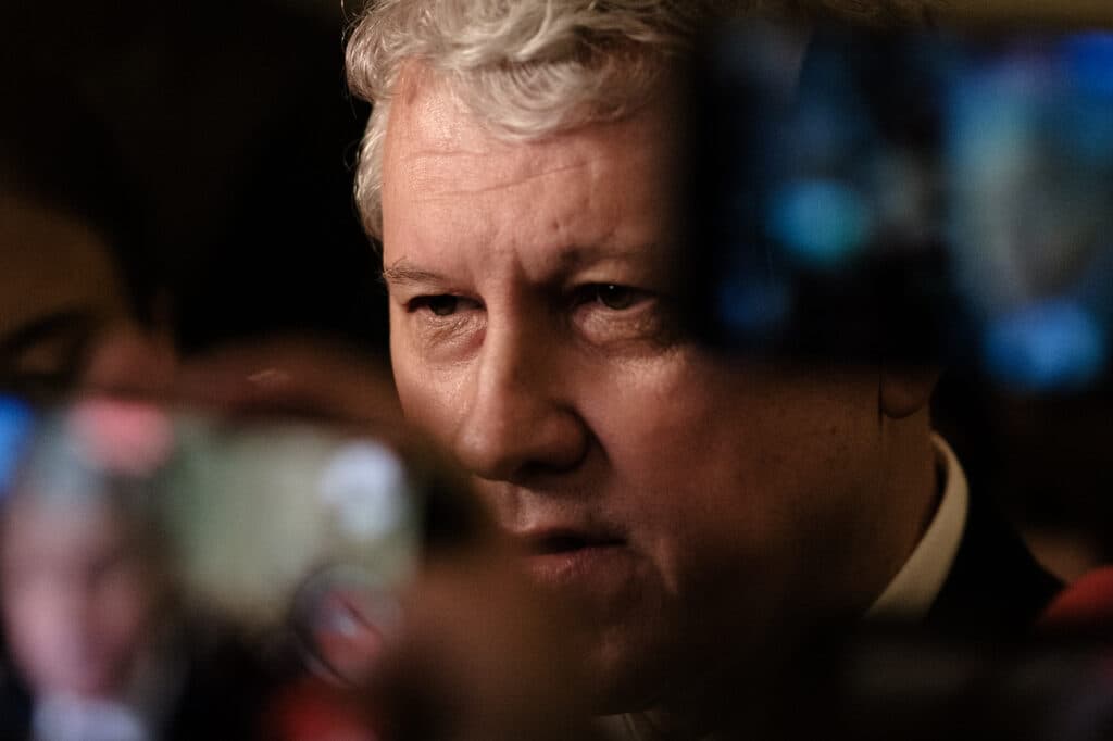 Cătălin Predoiu își explică votul pentru Guvernul Veștea: România avea nevoie urgentă de un guvern / Liderul liberal spune că acceptă inclusiv excluderea din PNL