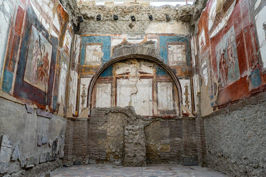 Descoperire istorică. Inteligența artificială descifrează papirusurile de la Herculaneum pentru prima dată în istorie