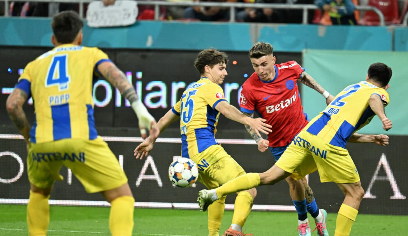 Cel mai mare fotbalist din istoria clubului a vrut să-și doneze 100 de euro din pensie și critică dur situația formației de suflet: „Poate e mai bine să nu avem echipă ”