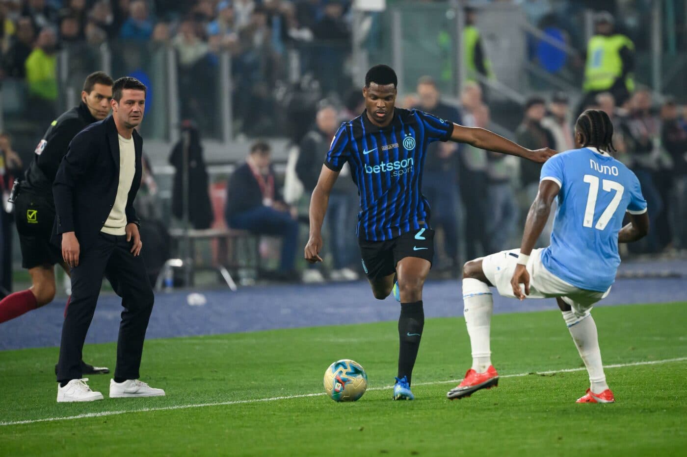 MERCATO Omul lui Chivu blochează transferul lui Rațiu la Barcelona. Negocierile au început!