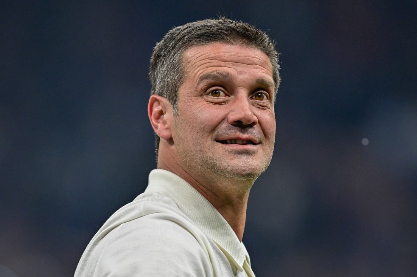 EXCLUSIV Chivu și-a dat acordul să antreneze în România. Cum i s-ar fi putut schimba cariera antrenorului care a uimit Italia