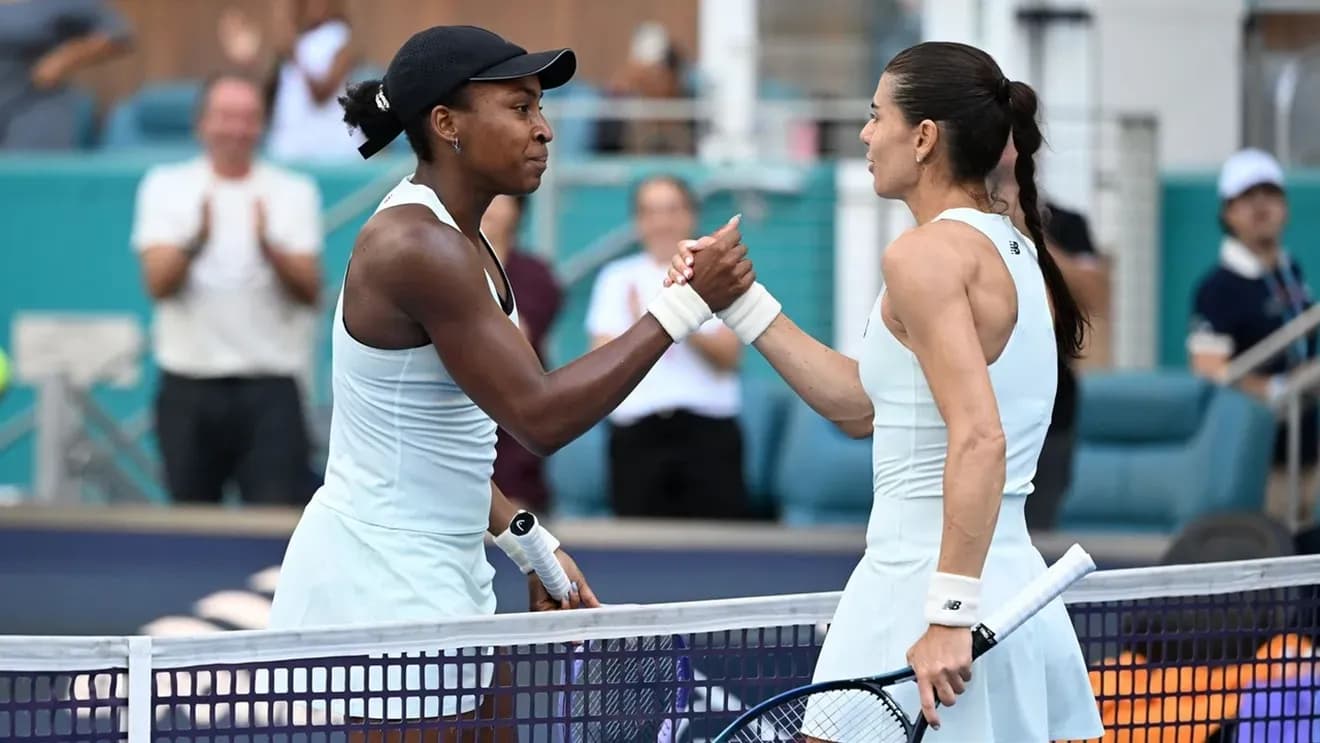 După ce a eliminat-o pe Sorana Cîrstea, Coco Gauff a trăit un moment rușinos alături de mama ei: „M-a forțat să fac asta”