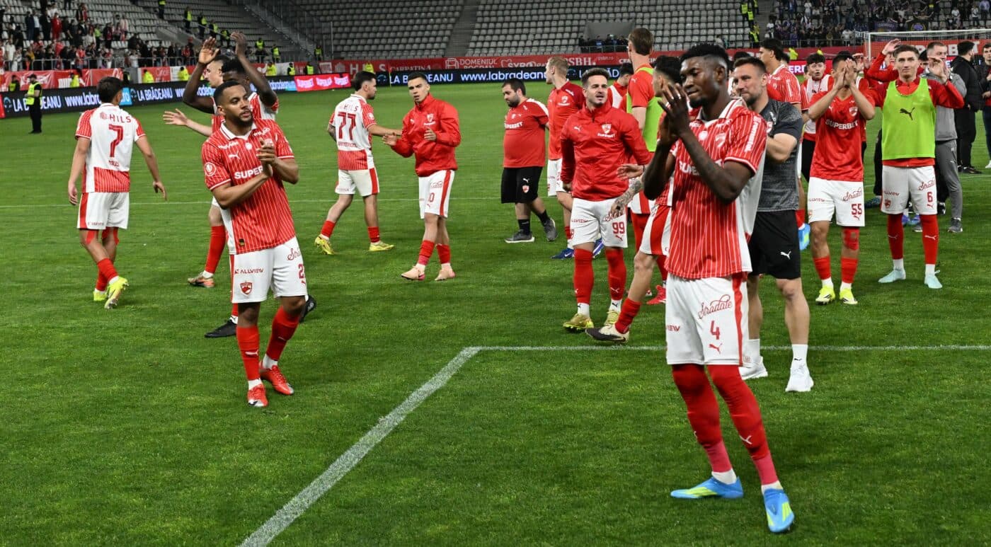 BREAKING NEWS Zeljko Kopic a anunțat ca a pierdut un jucător important pentru derby-ul cu FCSB dintr-un motiv uluitor: fotbalistul și-a programat nunta în ziua meciului!