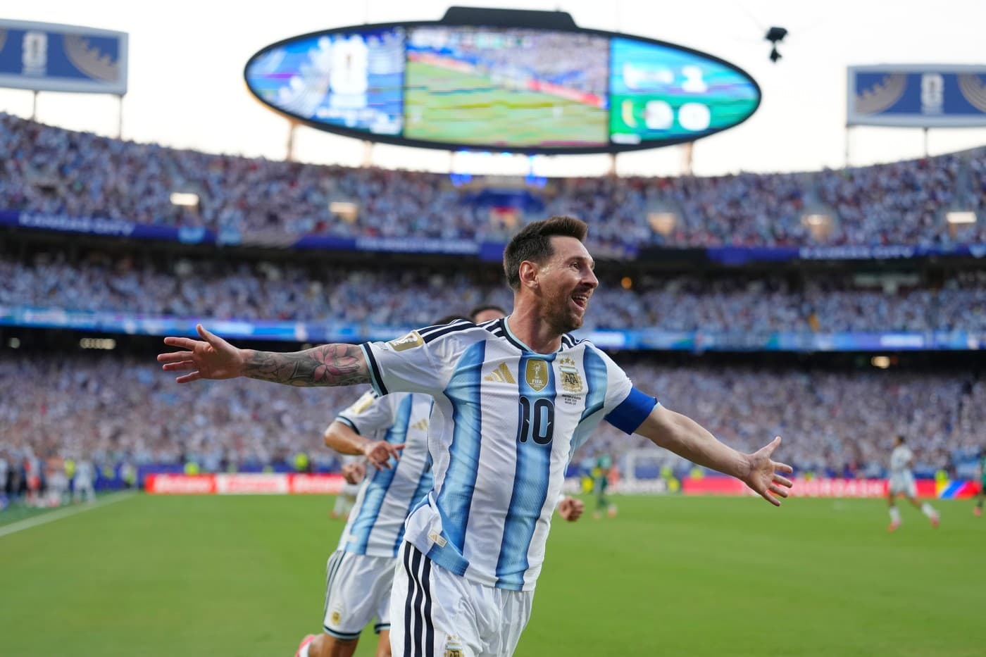 CM 2026 Argentina – Algeria 3-0. Hattrick Lionel Messi! De povestit nepoților: la 39 de ani fără o săptămână, cu coroana pe cap și sceptrul în mână