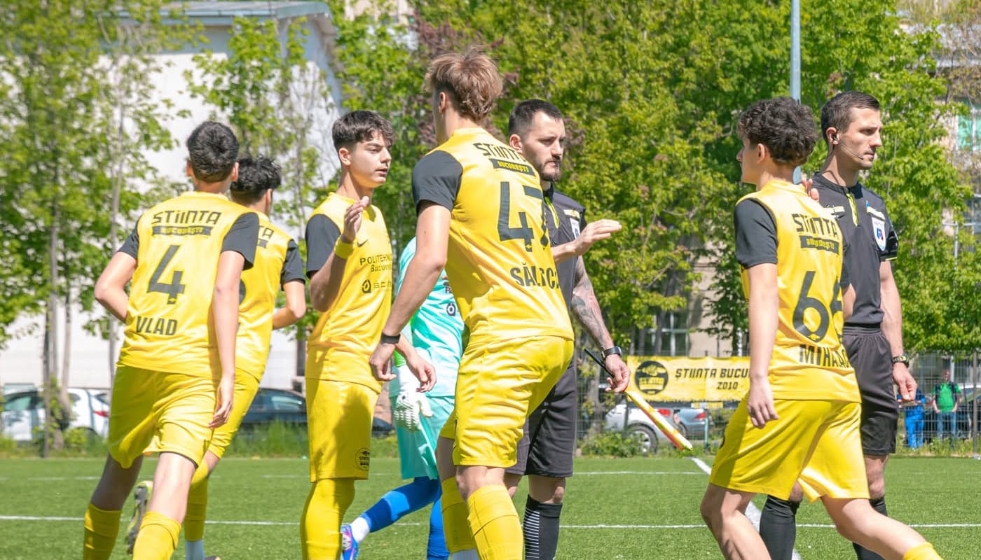 Cine e fotbalistul român pe care se bat FCSB, Dinamo și Rapid: „Îmi place să scot om din joc, îmi folosesc ambele picioare”