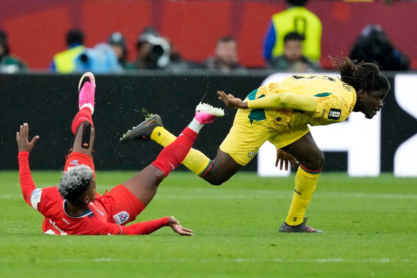 CM 2026 Ghana – Panama 1-0. Trebuia să apară și firul de păr în șaorma cu „de toate” și chiar bună a Mondialului!