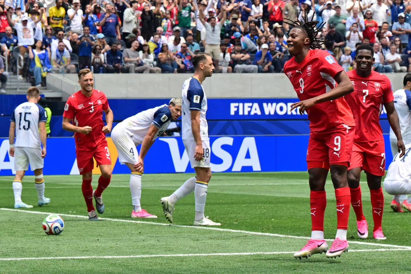CM 2026 Elveția – Bosnia-Herțegovina 4-1. Cel mai tânăr din lot, originar din Angola și RD Congo, șterge fața urâtă a fotbalului european!