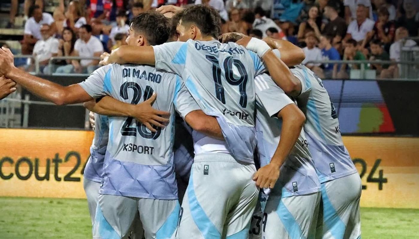 MERCATO Rapid transferă un atacant italian! Are 22 de ani