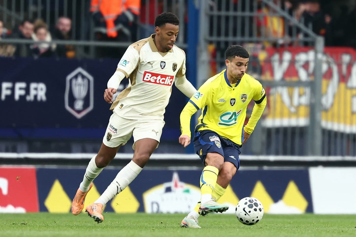 MERCATO Atacantul african cu care FCSB vrea să atace titlul l-a impresionat: „Foarte bun pentru campionatul României”