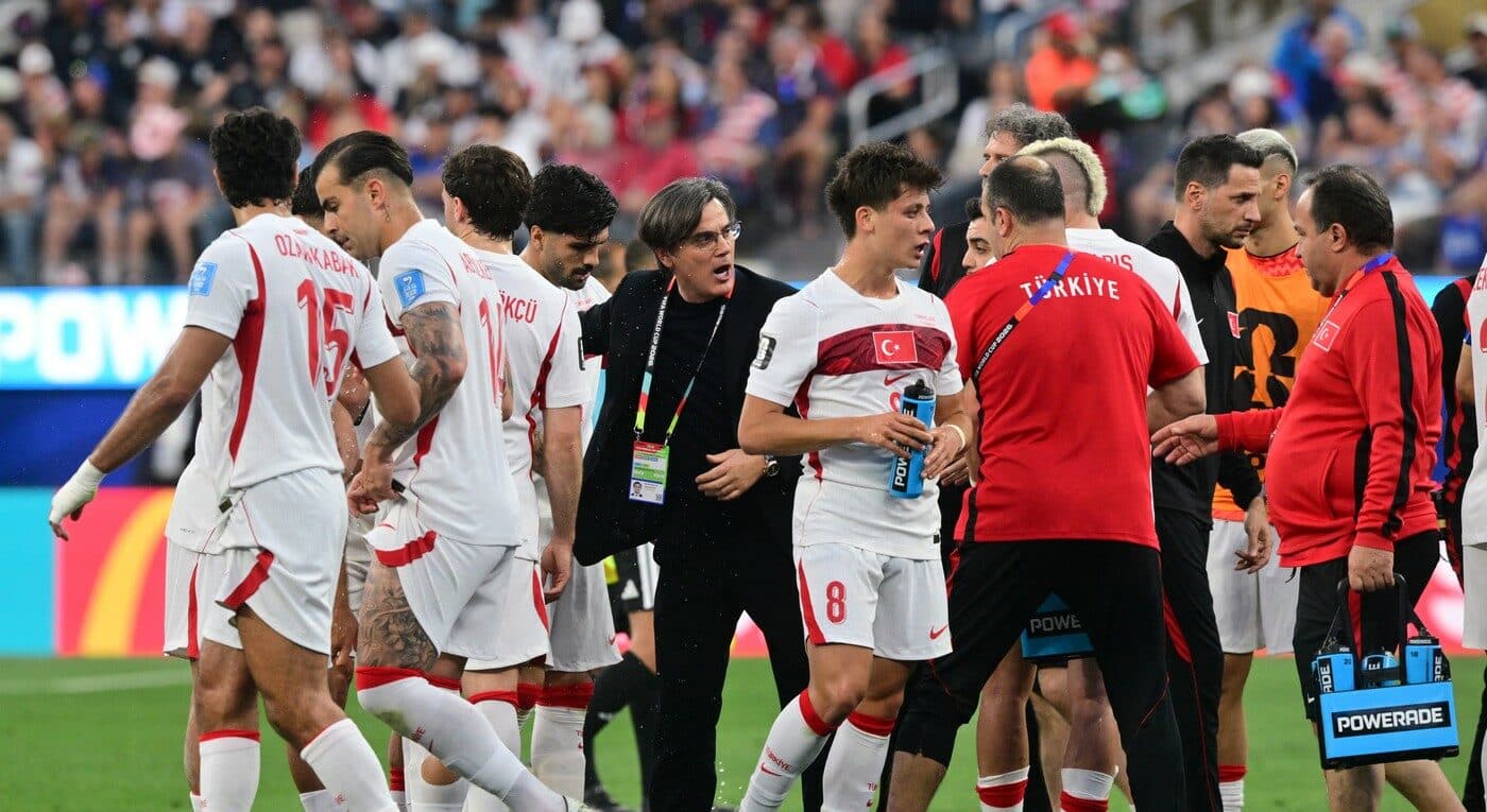 CM 2026 Vincenzo Montella sare în apărarea fotbaliștilor săi după ce turcii au spălat rușinea în meciul cu SUA: „Am jucat pentru onoare!”
