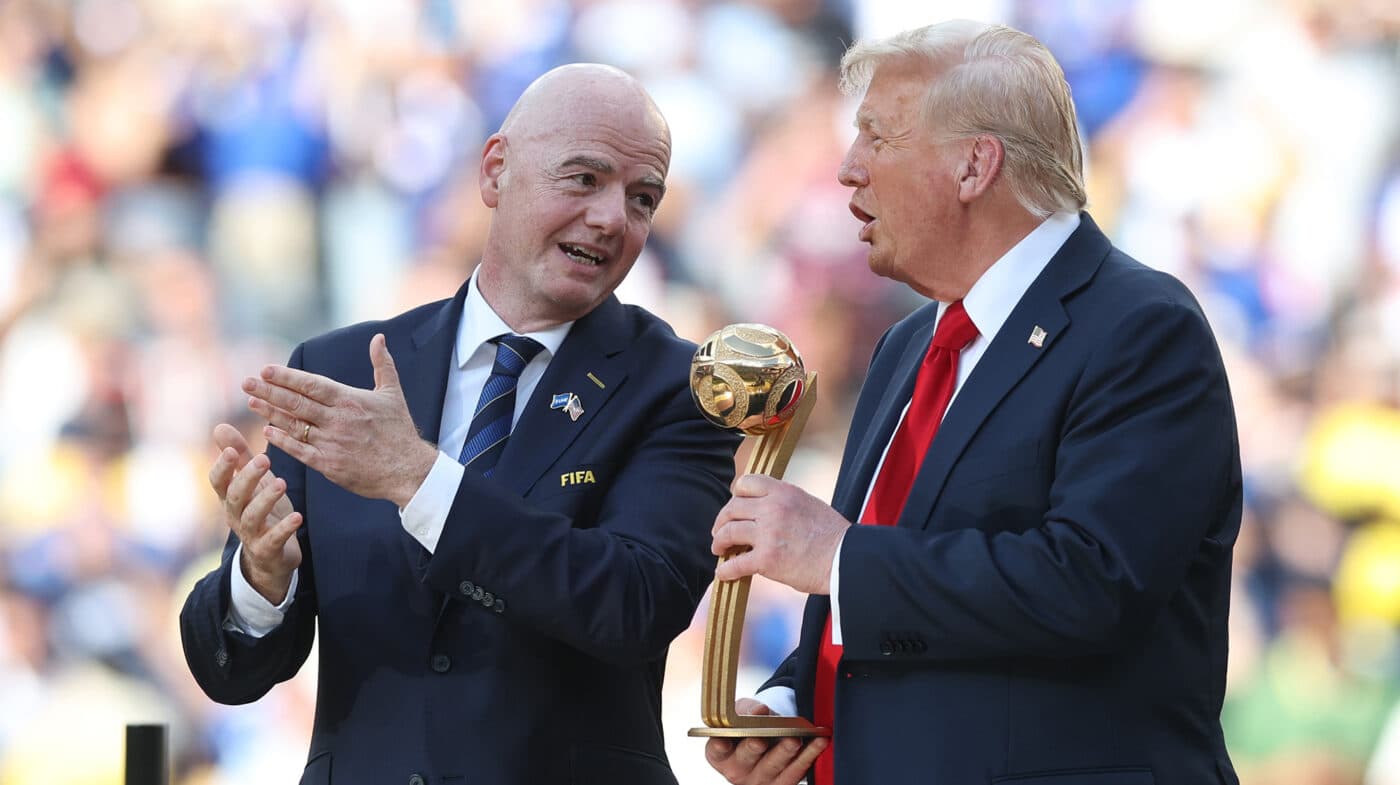 CM 2026 Donald Trump, reacție şoc! A recunoscut că le-a cerut celor de la FIFA anularea cartonaşului roşu