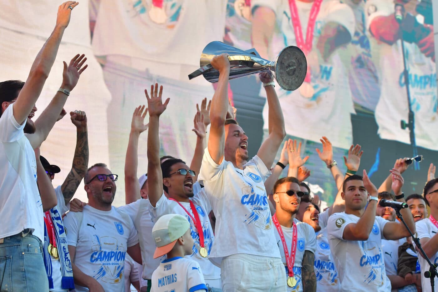 E în al nouălea cer și așteaptă hegemonia Craiovei în Superliga! Mesaj pentru rivali: „Nu mai așteptăm 35 de ani!”. EXCLUSIV