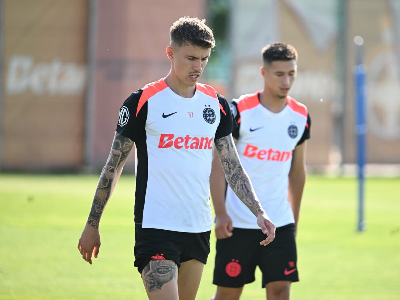 Transformarea lui Octavian Popescu în cantonamentul din Olanda: „E cel mai bun de departe! Va fi locomotiva FCSB”