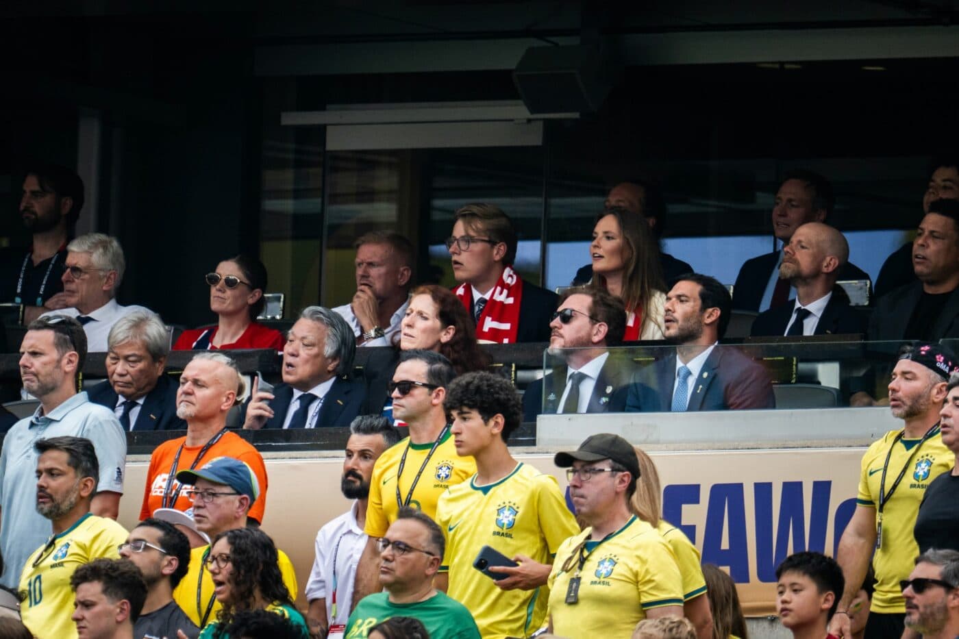 CM 2026 Prințul și prințesa Norvegiei s-au dezlănțuit în lojă lângă Ronaldo la Brazilia – Norvegia 1-2