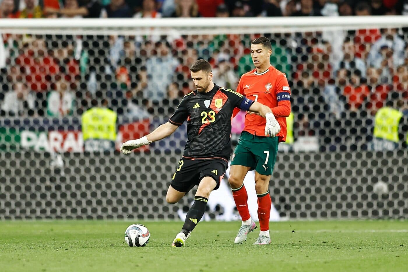 DECLARAȚII Portarul Spaniei a spus clar ce gândește despre Cristiano Ronaldo înaintea meciului cu Portugalia: „Nu mai e același de acum 7 ani!”