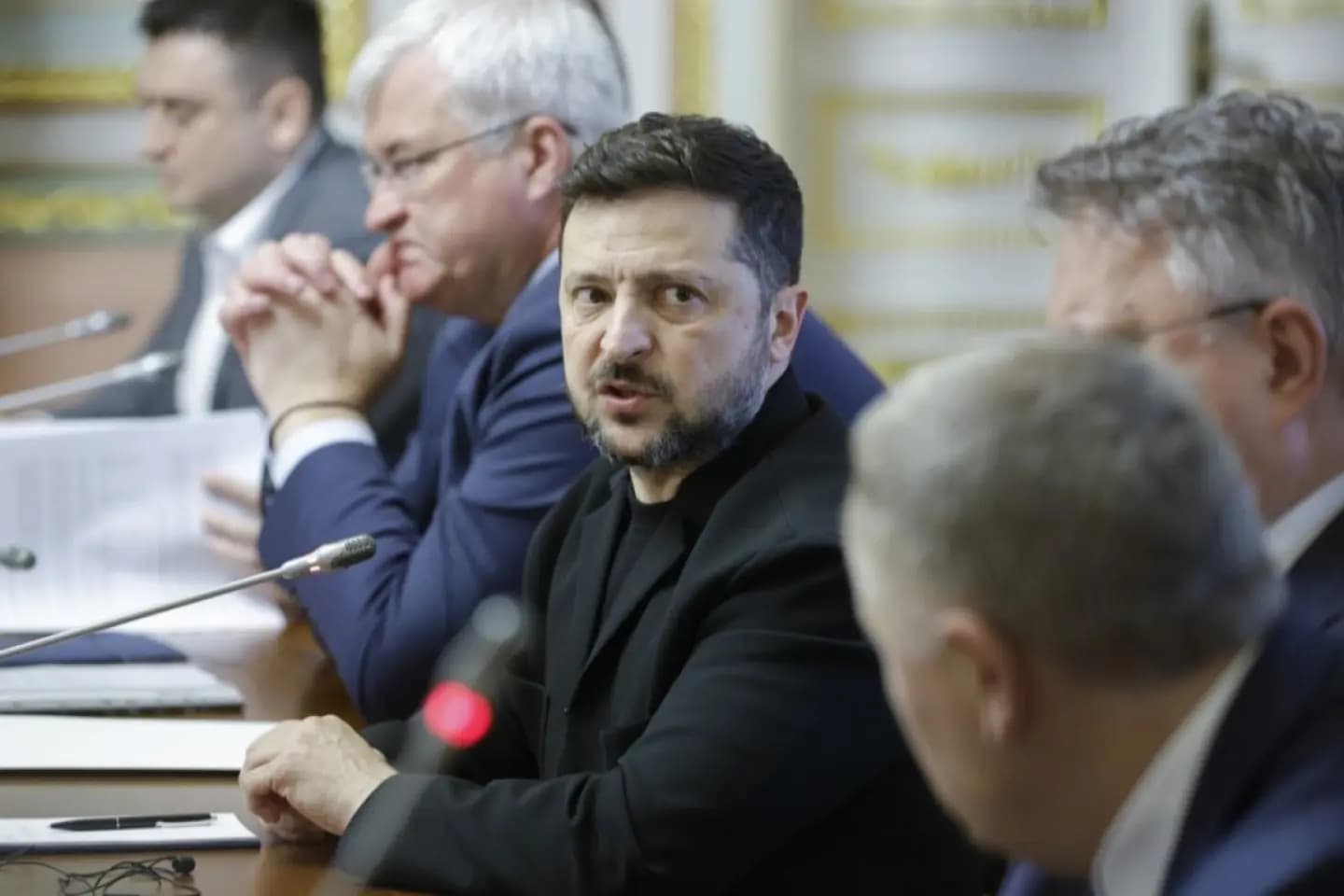 Zelenski îi dă ultimatum lui Lukașenko
