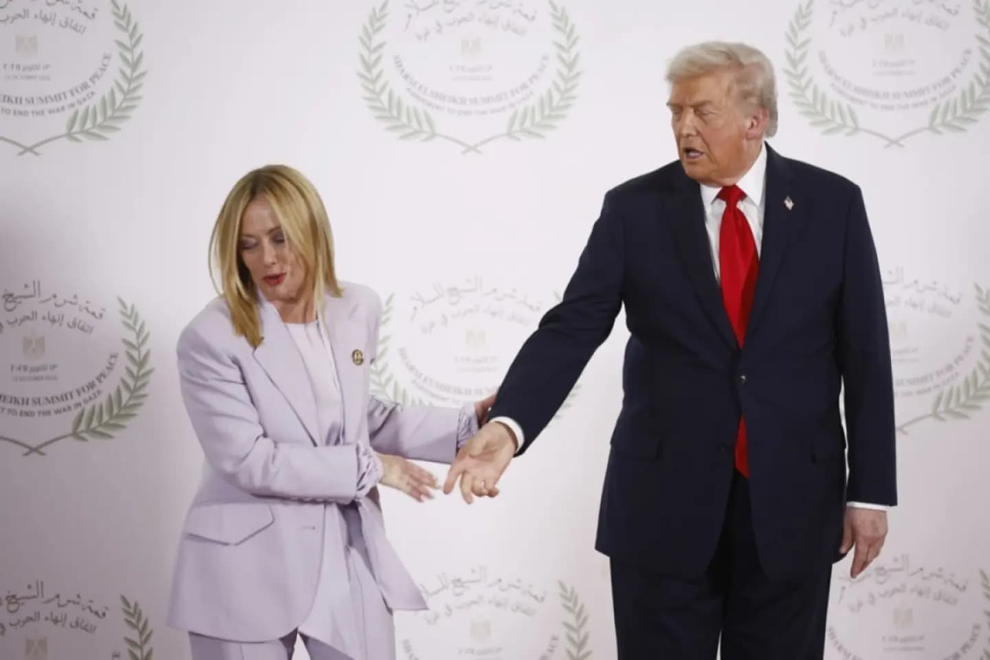 Disputa dintre Donald Trump și Giorgia Meloni se adâncește
